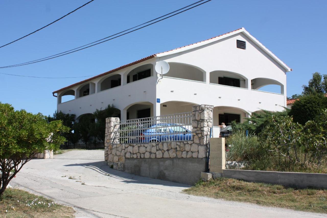 Apartments For Families With Children Lopar, Rab - 10402 Exterior photo